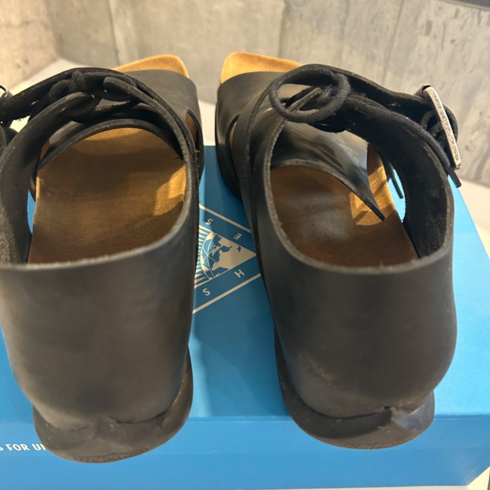 John Fluevog Peacemaker Rigoberta Lace-Up Buckled Sandals - Black - Size 8 - Picture 9 of 12